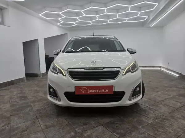 Peugeot 108 2015 1.2 PureTech Allure