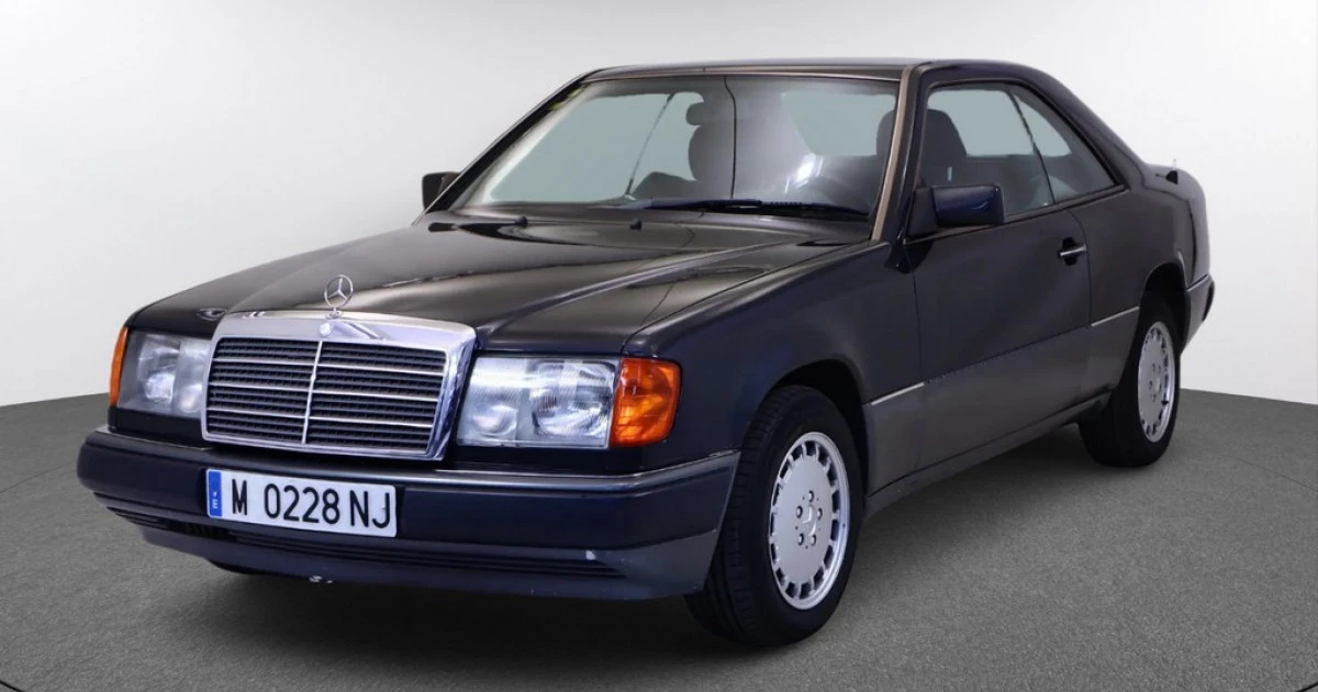 Mercedes-Benz E-CLASS 300 CE 24V 2P