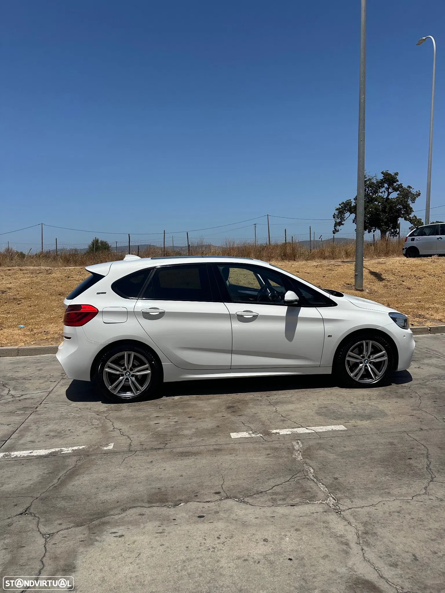 BMW 214 Active Tourer