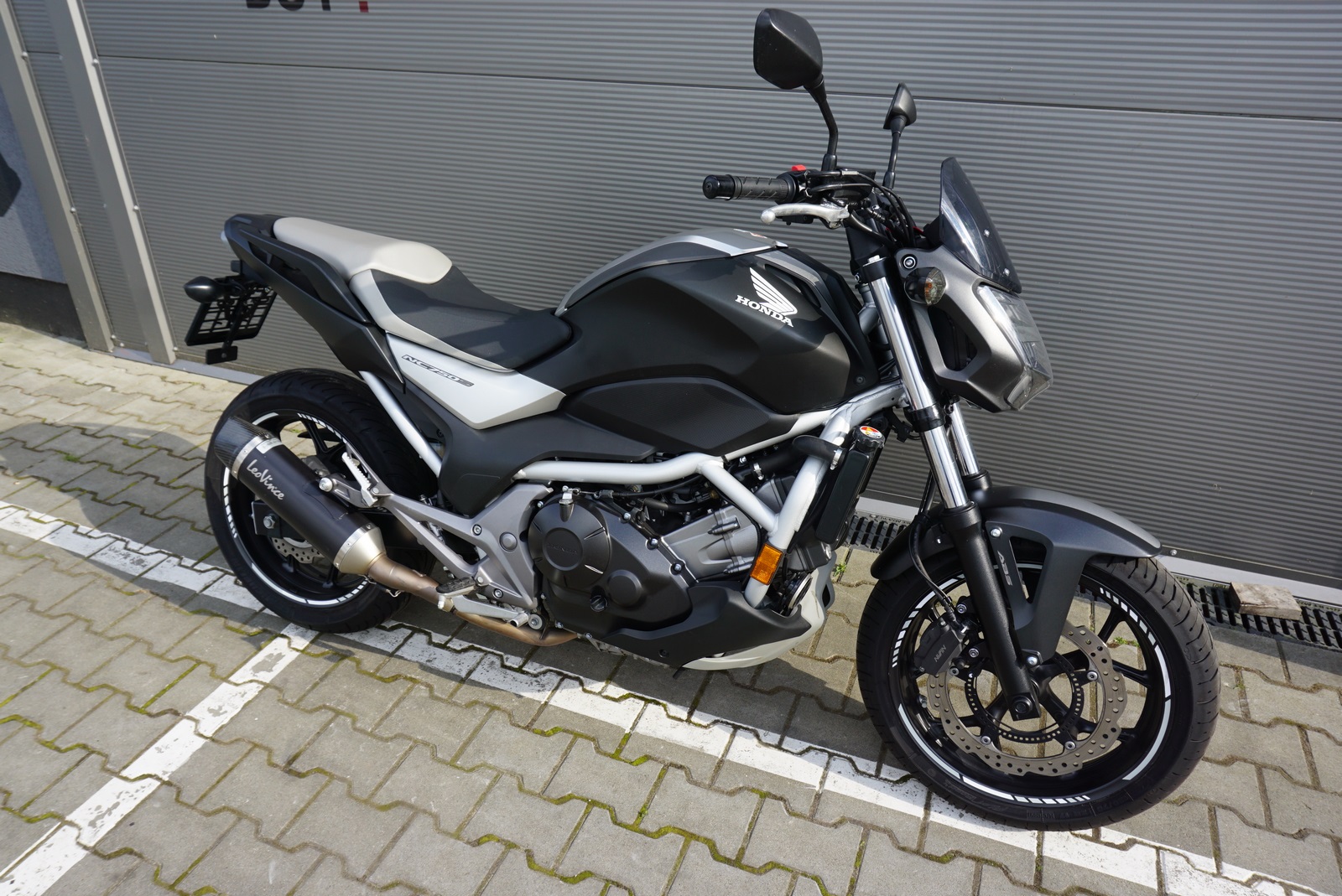 Honda NC 750 S ABS Leo Vince