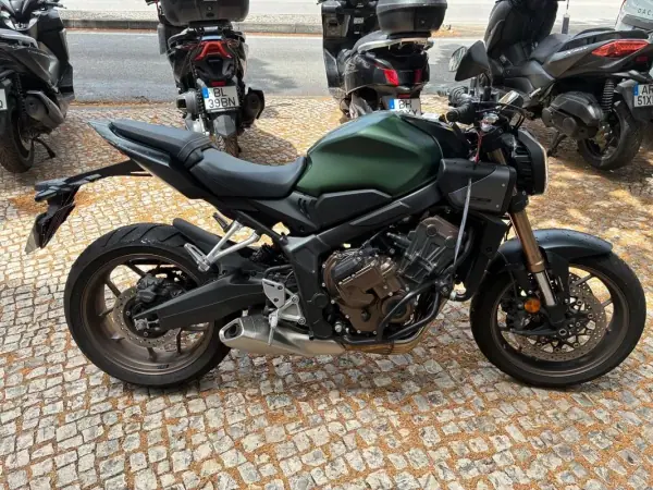 Honda CB 1100 2024 650 RAC E-CLUTCH