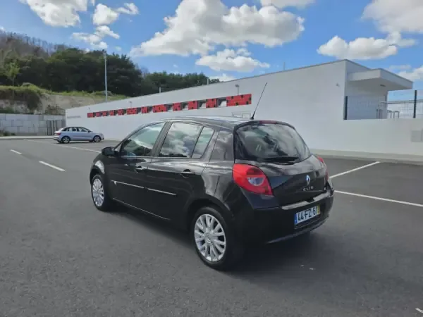 Renault Clio 2008 1.2 16V Dynamique S