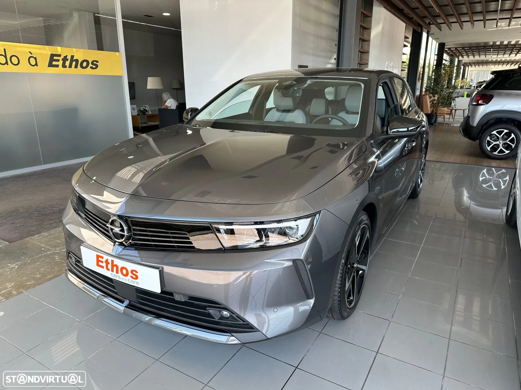 Opel Astra 1.2 T Edition