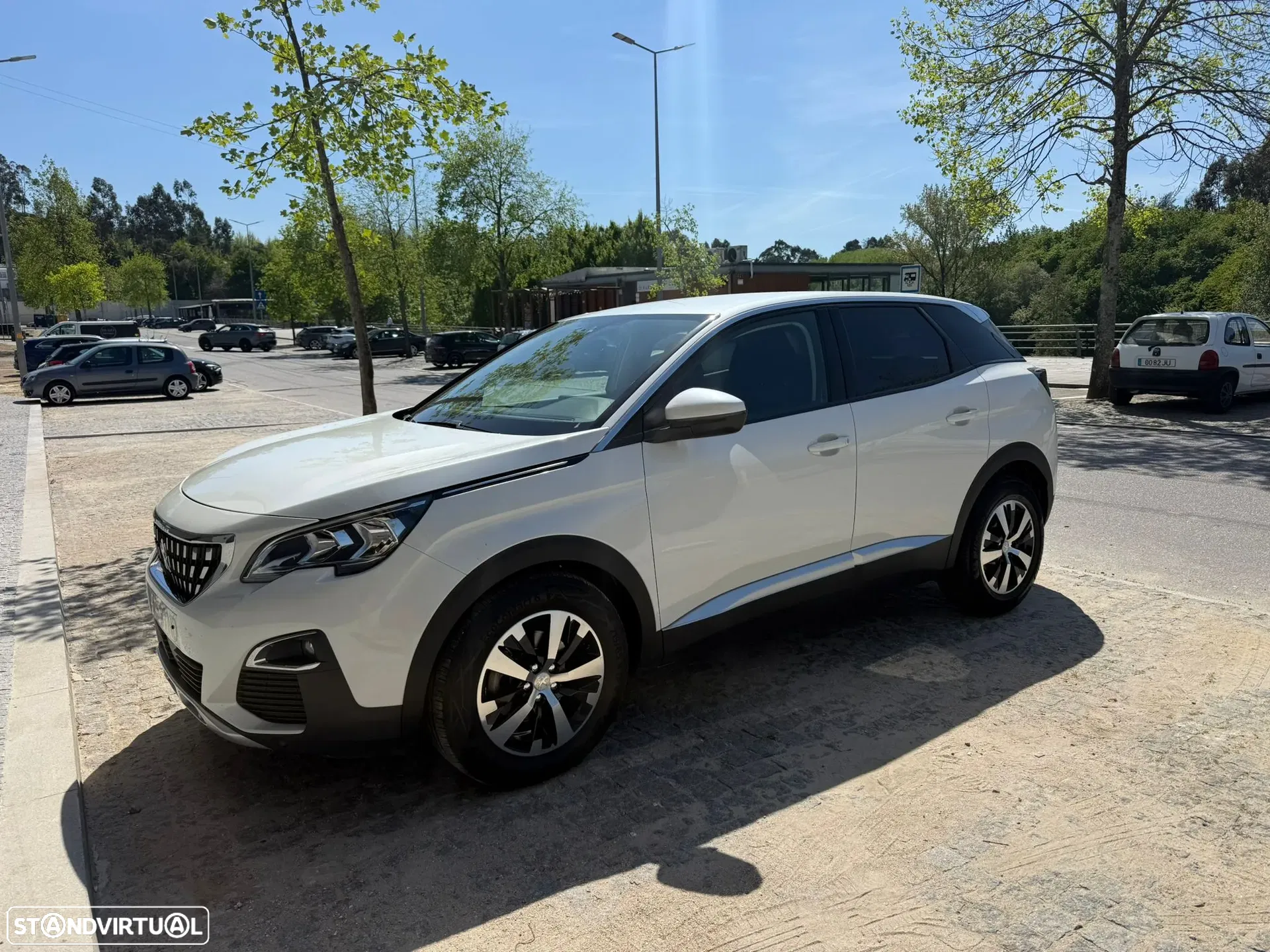 Peugeot 3008 BlueHDi 120 Stop & Start EAT6 Active