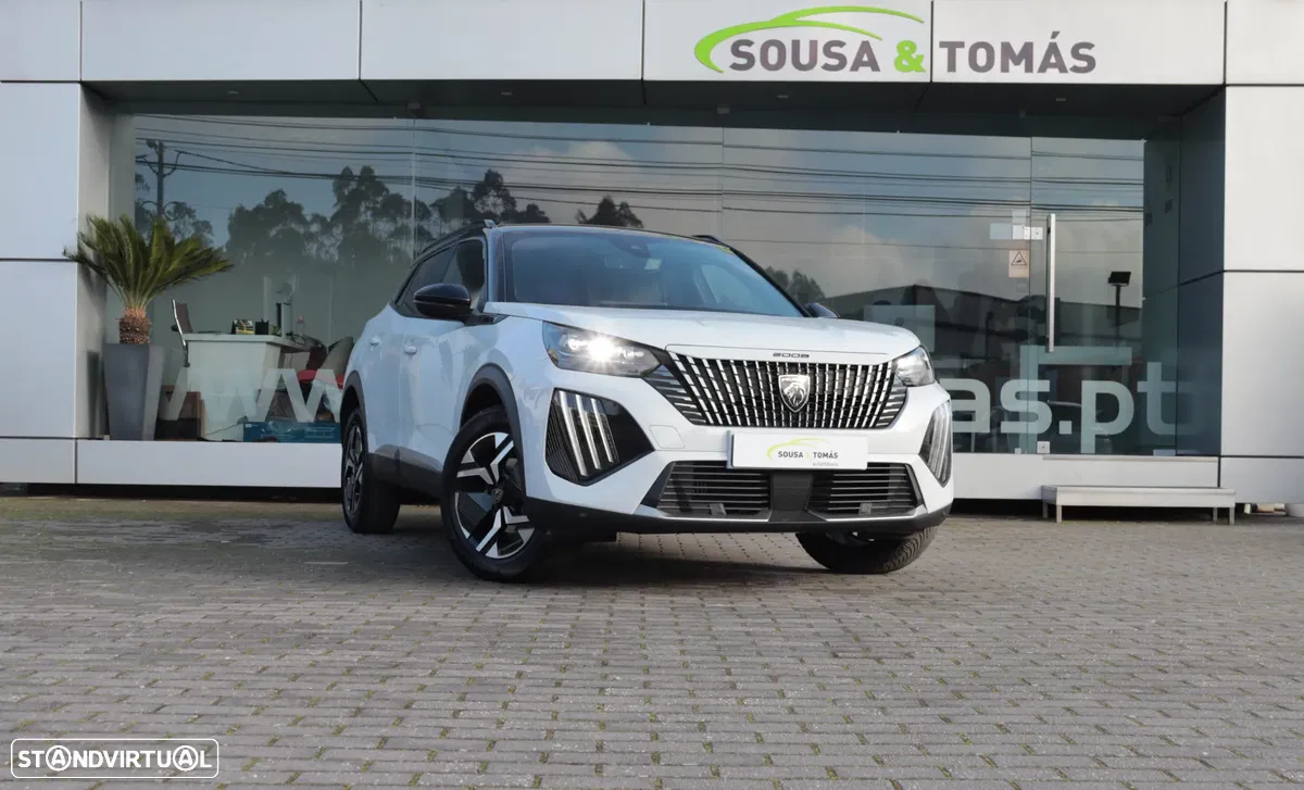 Peugeot 2008 PureTech 130 EAT8 GT