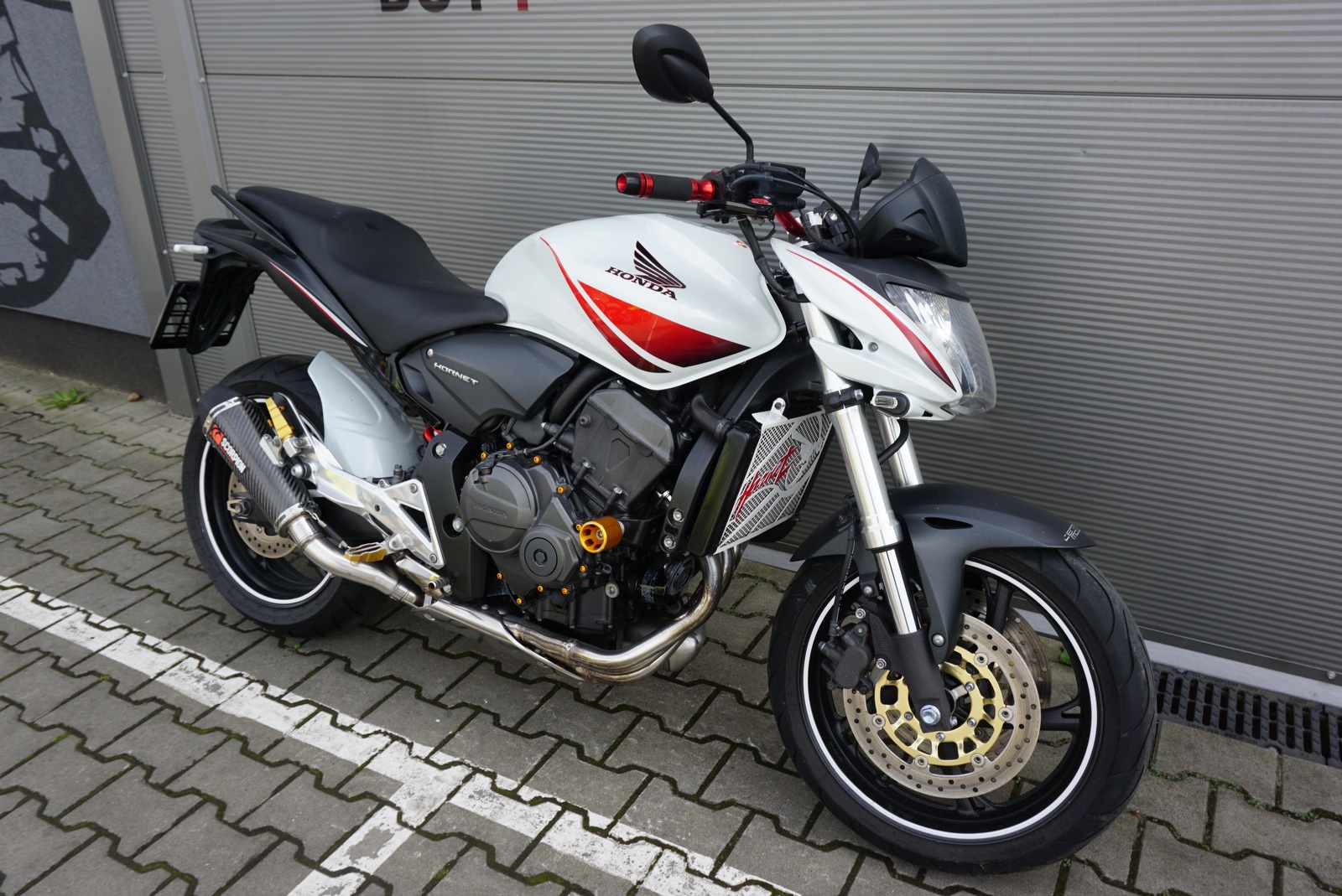 Honda CB 600 F HORNET SCORPION