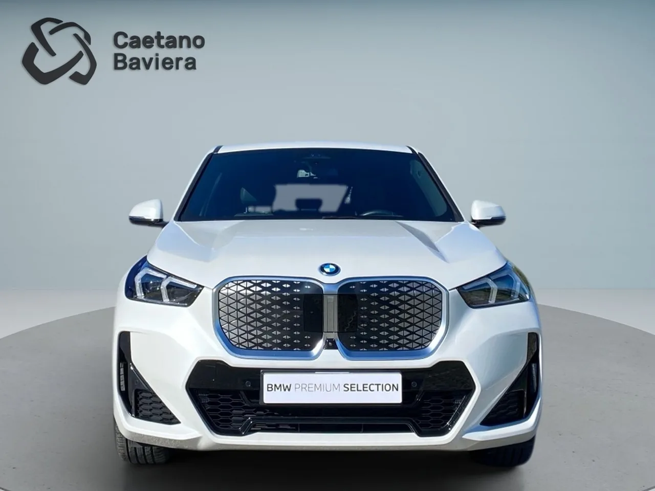 BMW iX1